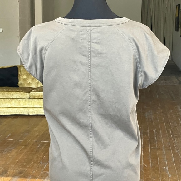 Everlane, olive green short sleeve T-shirt dress - Picture 6 of 6